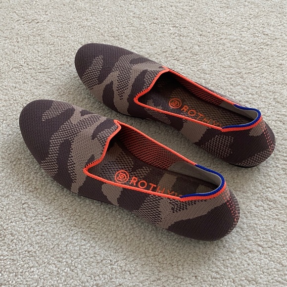 Rothy's Brown and Tan Camouflage Flats, Like New - Picture 2 of 13